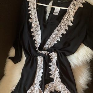 Lace detailed romper